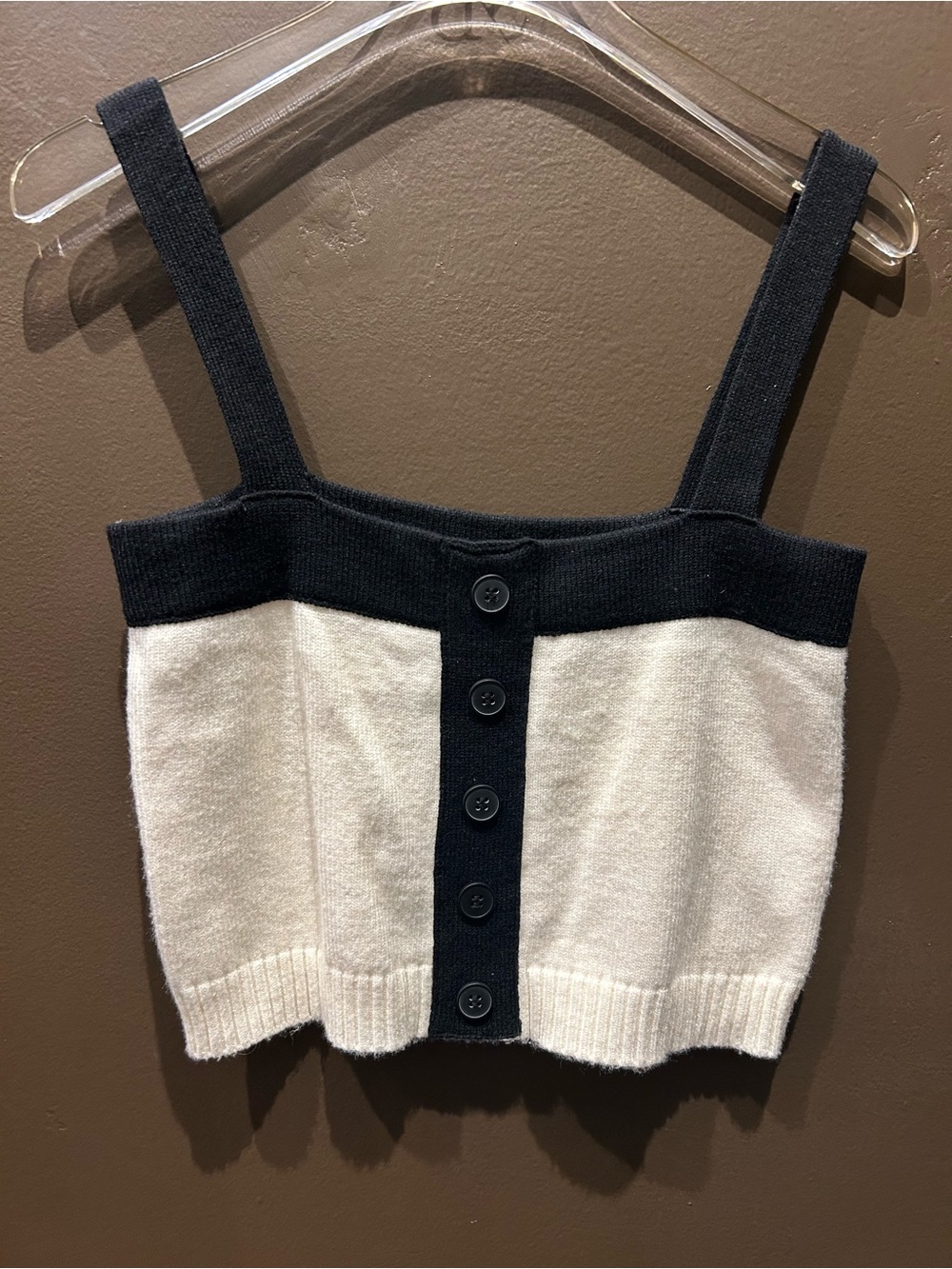 vestique Black and Cream Button-Front Knit Crop Top S